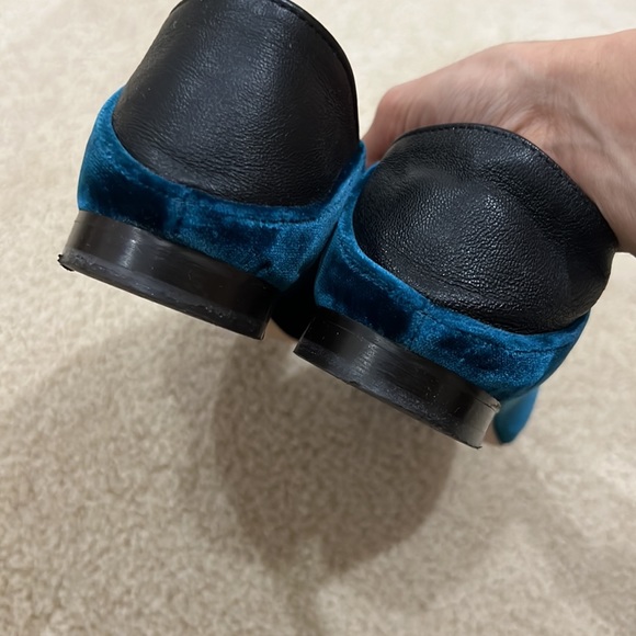 J.CREW Teal Convertible Smoking Slipper. Size 7 - Picture 7 of 9